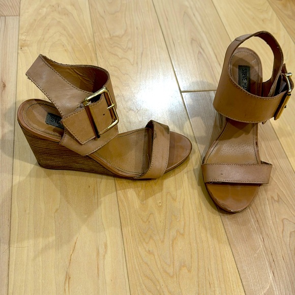 Steve Madden Wedges - Picture 1 of 6